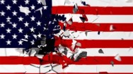 جنگ قدرت در آمریکا با رنگ‌ و بوی کودتا/ ساختمان کنگره تصرف و پرچم آمریکا به پایین کشیده شد